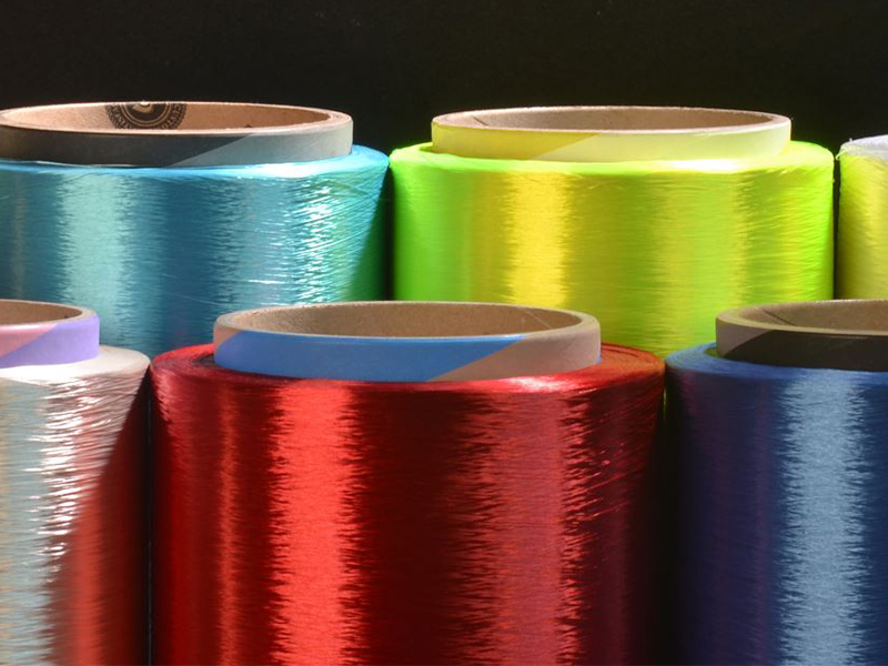 Ce este poliester? Ce este fibra de poliester?